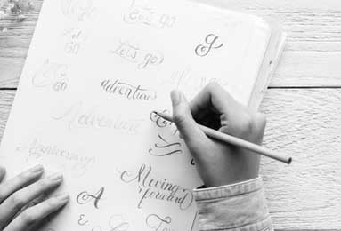 有人把截图发出来了：她没说完的句子的隐藏规则被点破后，评论区彻底破防